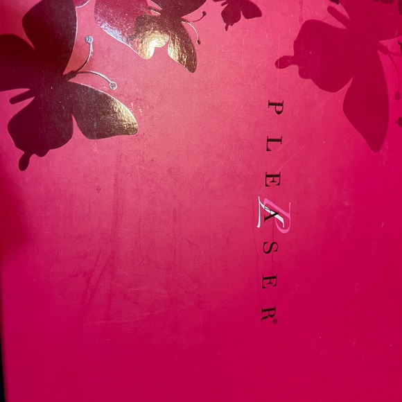 Brand new, black patent leather, stilettos. Sz 9 - Picture 5 of 6